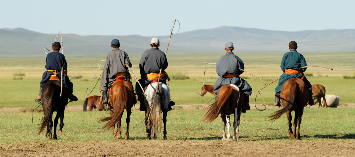 Horse Riding With Golden Eagles