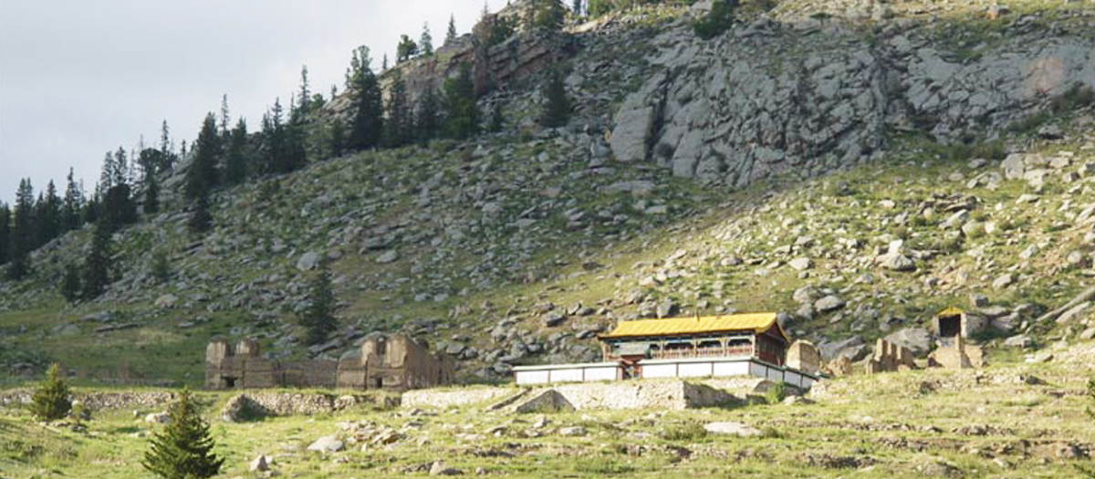 Bogd Khan Mountain hiking day tour